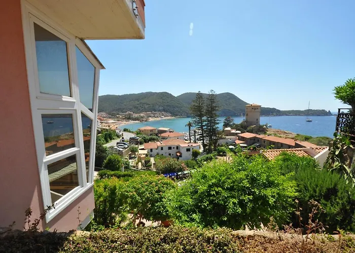 Vetrata Sul Mare Campese (Grosseto)